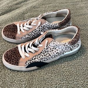 DOLCE VITA sneakers